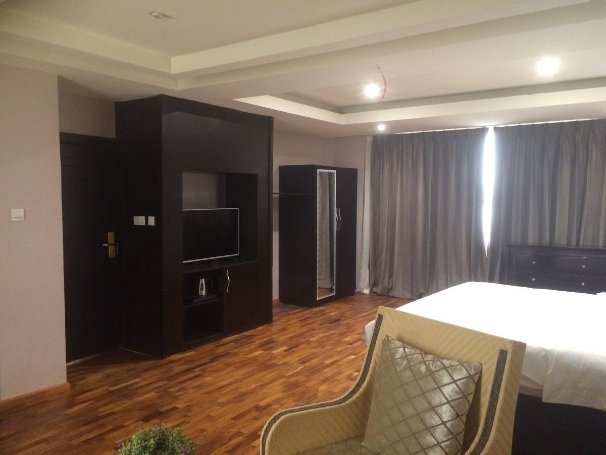 Tivoli Hotel Seafront Ikoyi Aliayabiagba Luaran gambar