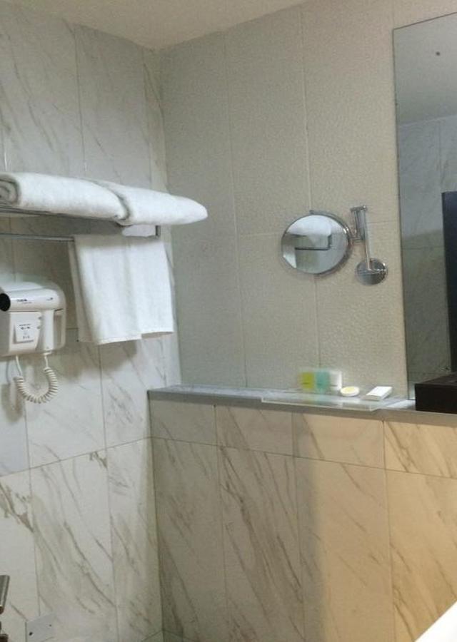 Tivoli Hotel Seafront Ikoyi Aliayabiagba Luaran gambar