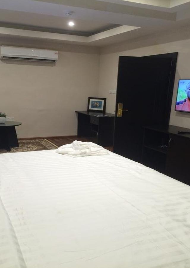 Tivoli Hotel Seafront Ikoyi Aliayabiagba Luaran gambar