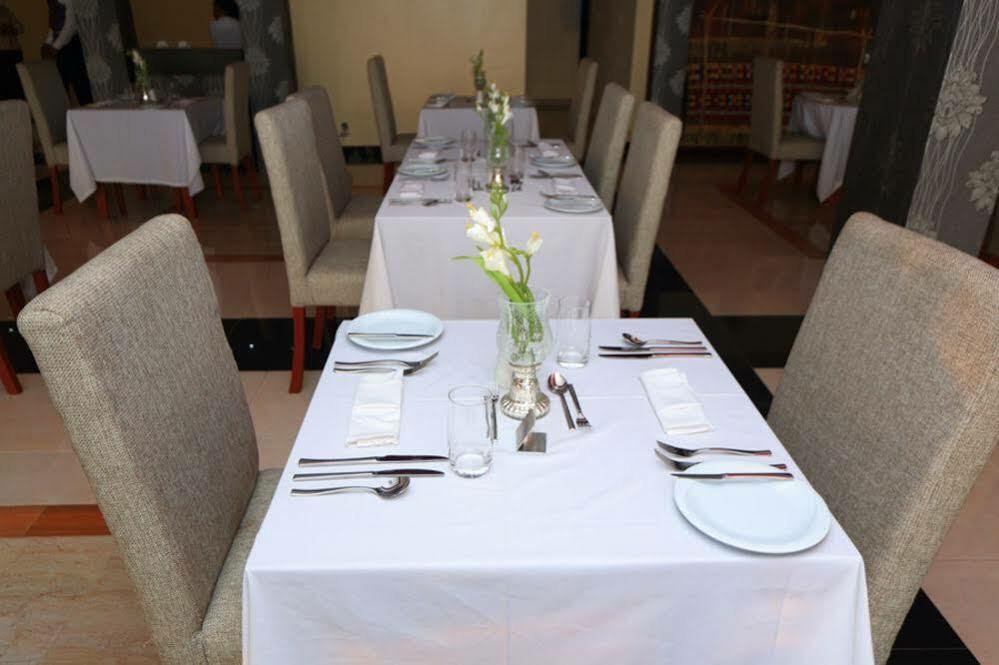 Tivoli Hotel Seafront Ikoyi Aliayabiagba Luaran gambar