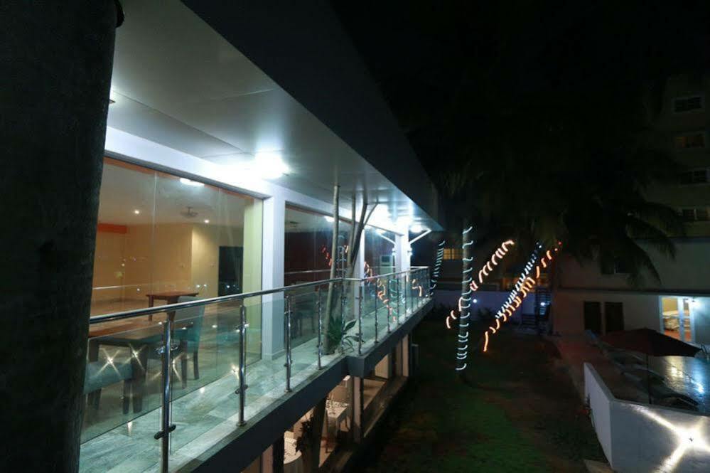 Tivoli Hotel Seafront Ikoyi Aliayabiagba Luaran gambar